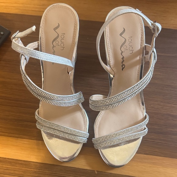 Touch of Nina Metallic Strappy Sandals - Picture 1 of 2